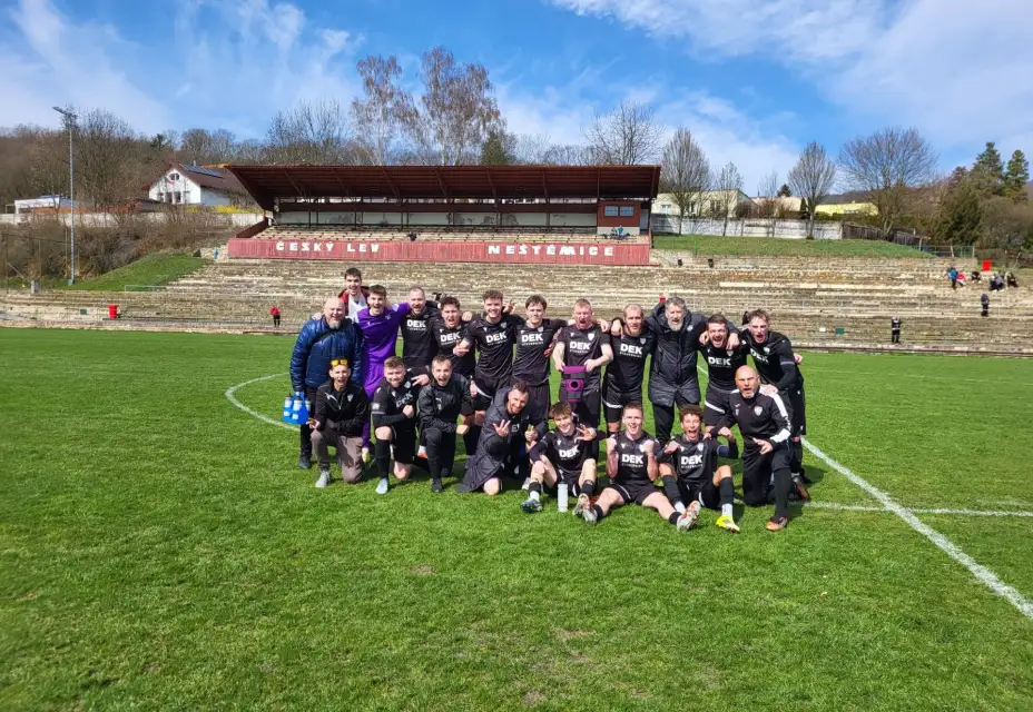 Oldřichov zvítězil na horké půdě Neštěmic. Béčko připsalo první jarní výhru!
